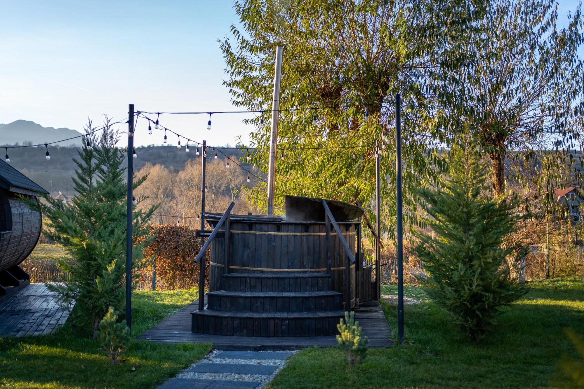 Glamp In Style Pods Resort Törcsvár Kültér fotó