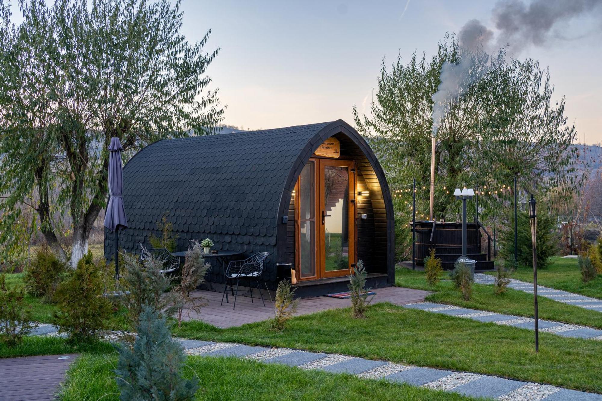 Glamp In Style Pods Resort Törcsvár Kültér fotó